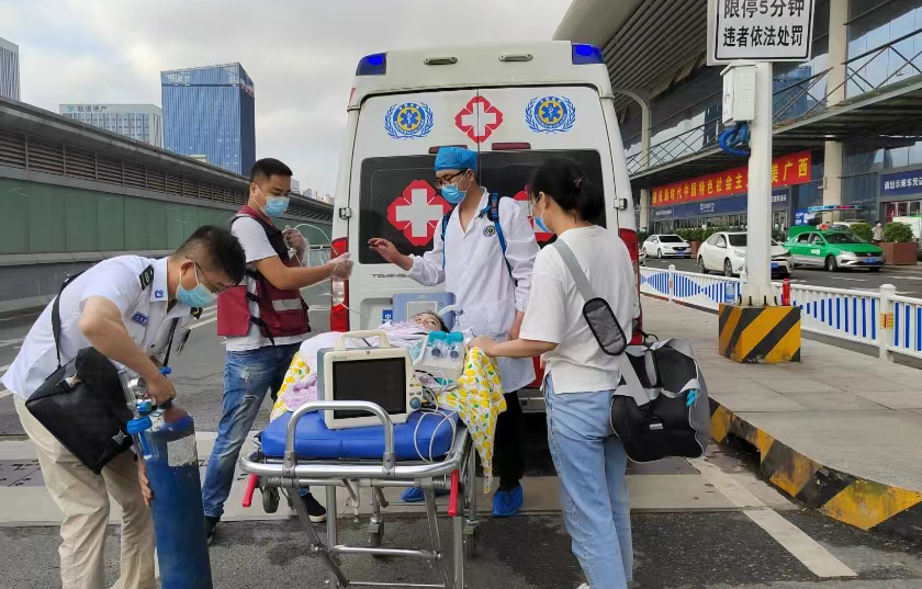 讷河市救护车出租公司